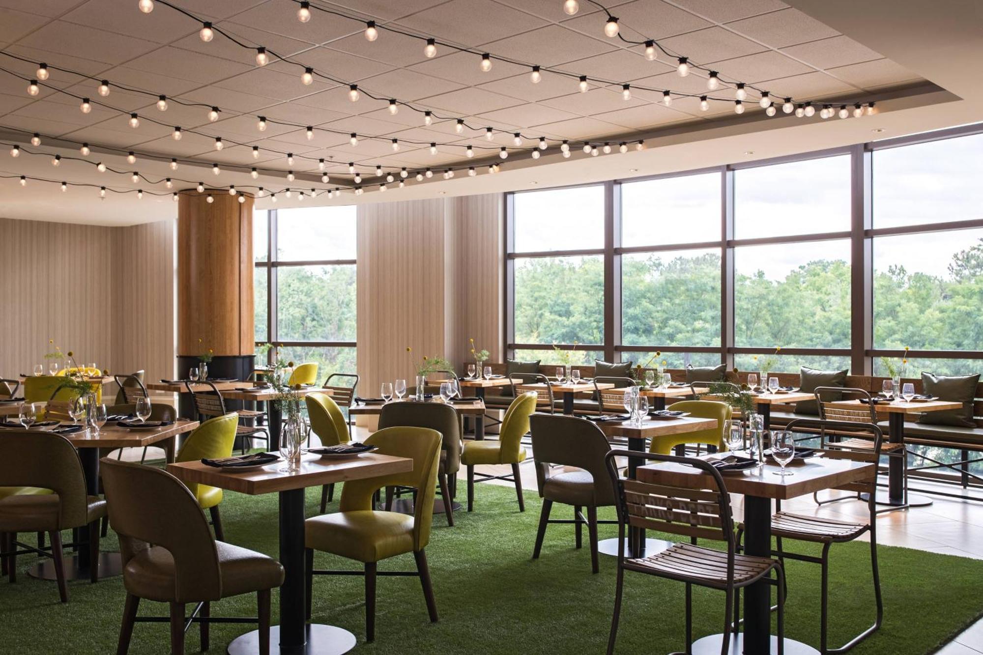 Renaissance Raleigh North Hills Hotel Екстериор снимка
