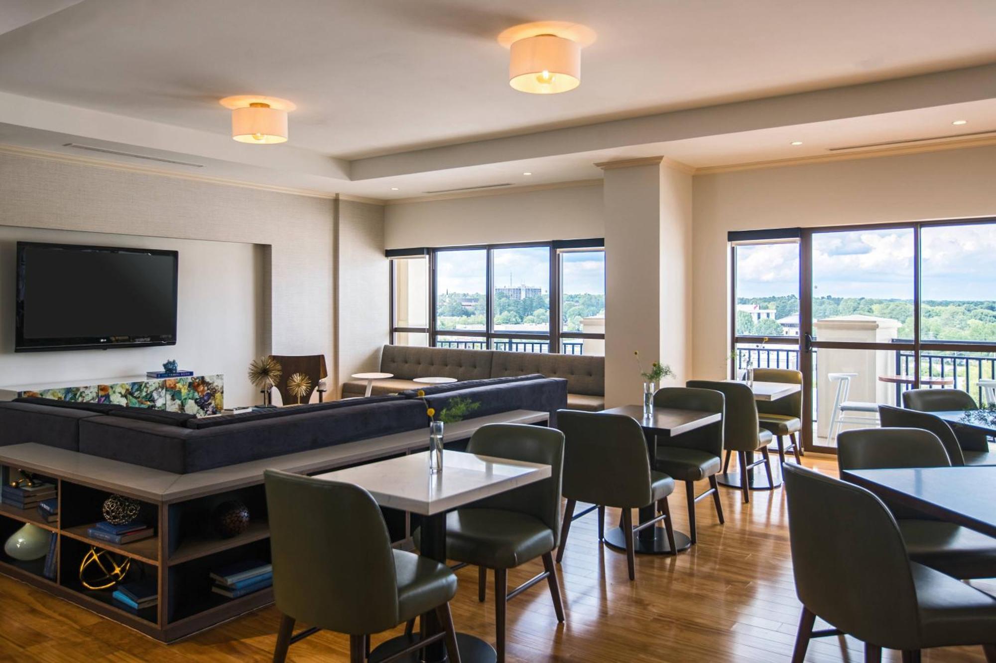 Renaissance Raleigh North Hills Hotel Екстериор снимка